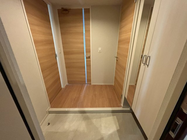 セレーノ北野の玄関