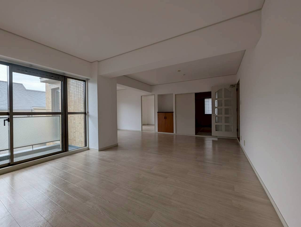 ヒルズコート刀根山の居間・リビング