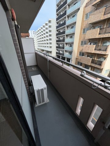 三鷹市下連雀４丁目の賃貸マンションのバルコニー