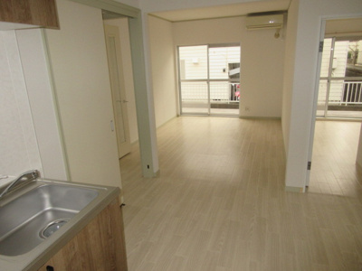 【居間・リビング】 | グリーンコート３