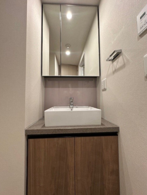 アーバンコア原宿の独立洗面台|アーバンコア原宿