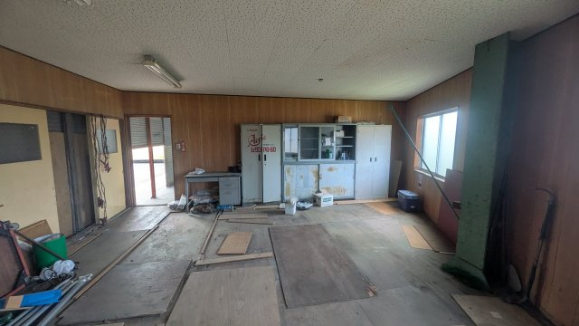 土地　高木のその他|倉庫内
