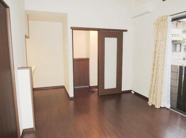 セルバコスタの洋室