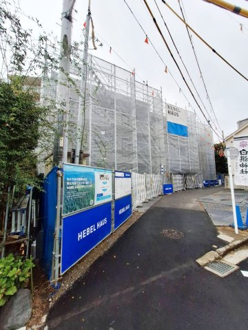 アルカン・メール　藤沢の駐車場