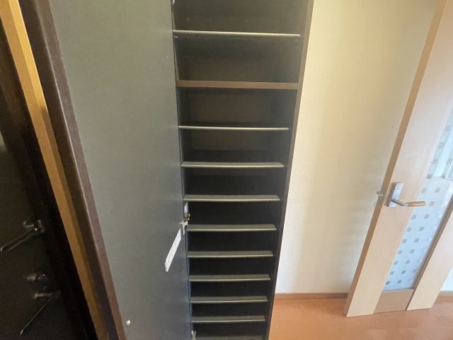 ソフィアコートの玄関