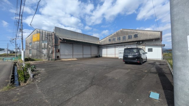 倉庫　高木の駐車場