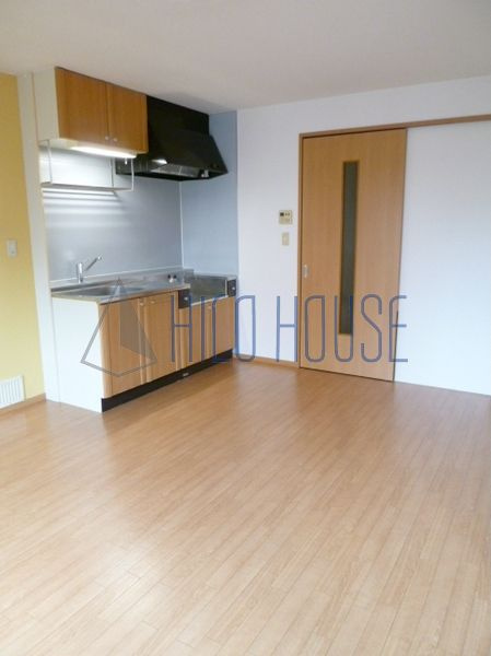 メゾンタチバナの居間・リビング