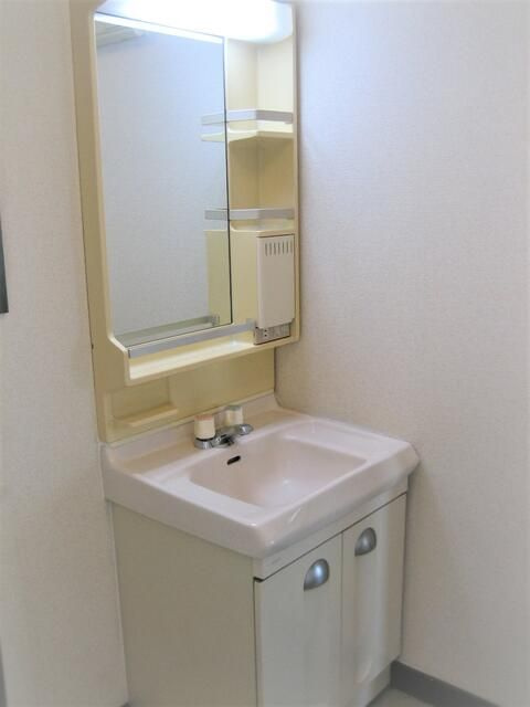 エヌワン・ビルの洗面所