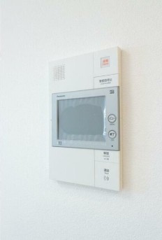 【セキュリティ】 | ウエリスアーバン中野坂上 | モニター付きインターホンで防犯面も安心です！
