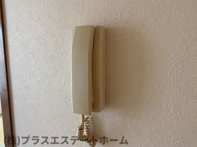 【セキュリティ】 | ロイヤルコートナグラ