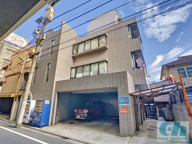 メゾンハピネス 303号室の外観