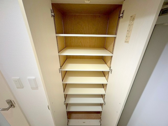 ルクレ新大阪レジデンスの収納