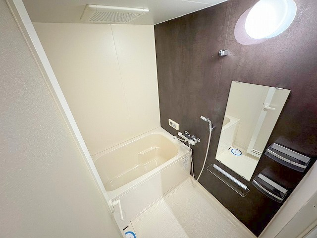 ルクレ新大阪レジデンスの浴室