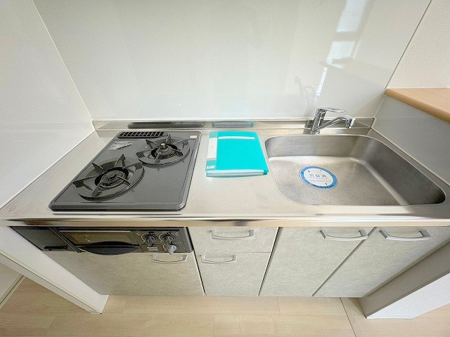 ルクレ新大阪レジデンスのキッチン