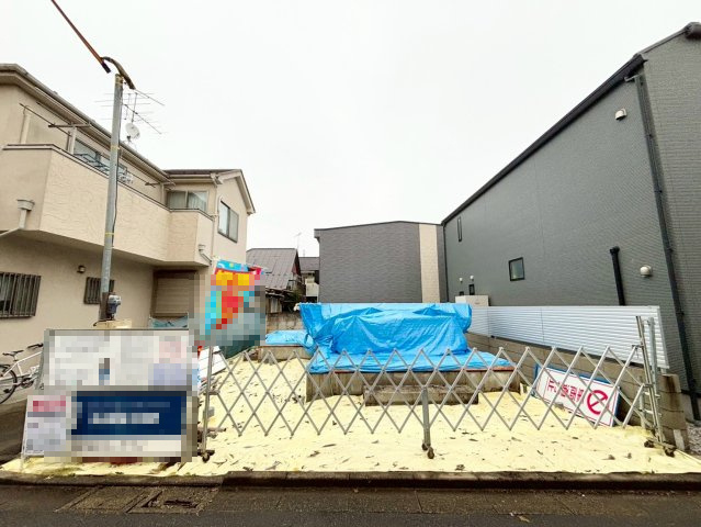 杉並区宮前2丁目　新築戸建の外観|現地写真（2025.10.26撮影）

現地ご見学希望・資料請求などお気軽にお問い合わせ下さい！
03-5990-5201