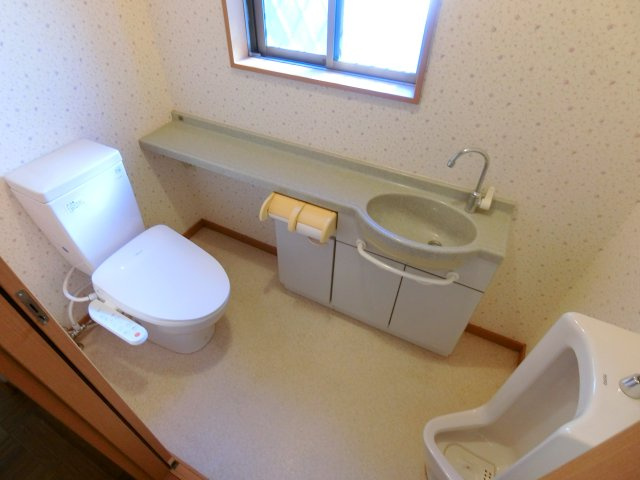 大平台2丁目戸建の内装