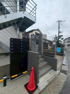 【エントランス】 | ブロンテ三ツ沢