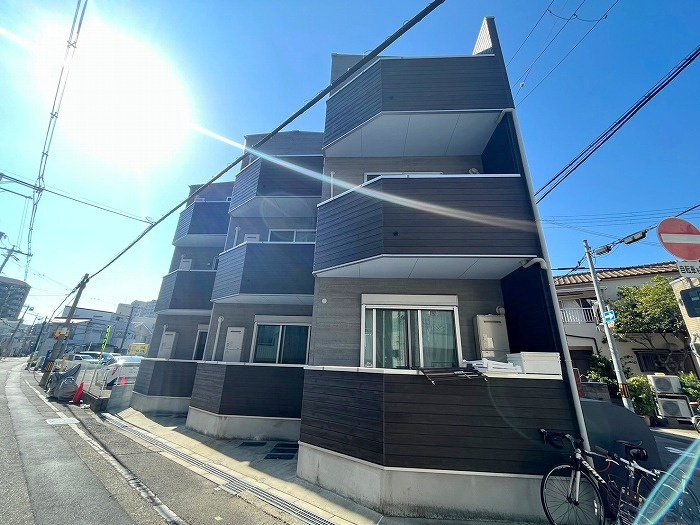 ウィズダムヒル新高の外観