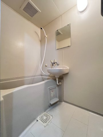 アーバンハイムの浴室