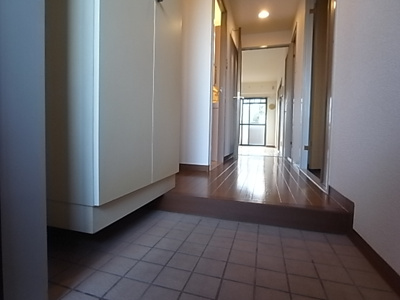 【玄関】 | ラ・リヴェールレスト