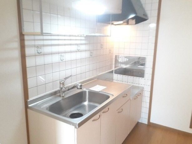 Ｉ・Ｆｉｅｌｄ　Ａのキッチン|コンパクトなキッチンで掃除もラクラク