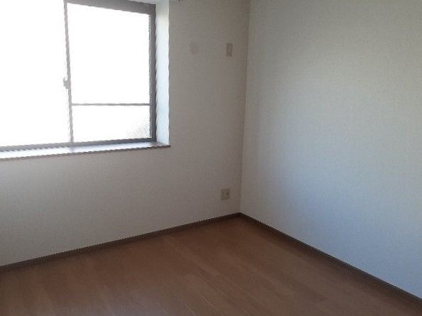 Ｉ・Ｆｉｅｌｄ　Ａの寝室|寝室です