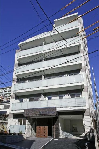 エストセントレ