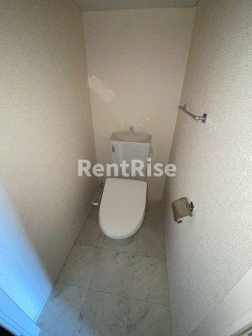 フォレスト九西のトイレ|玄関