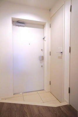【玄関】 | アジールコート山手動坂
