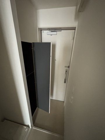 Ｎ・Ｓコート行徳の玄関