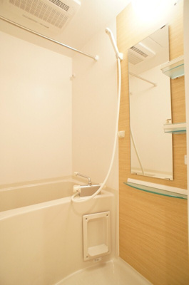 【浴室】 | リブリ・磯子フォレスト | 浴室乾燥機付き♪