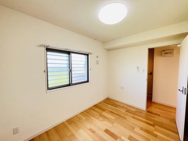 サンヒルズ和の洋室