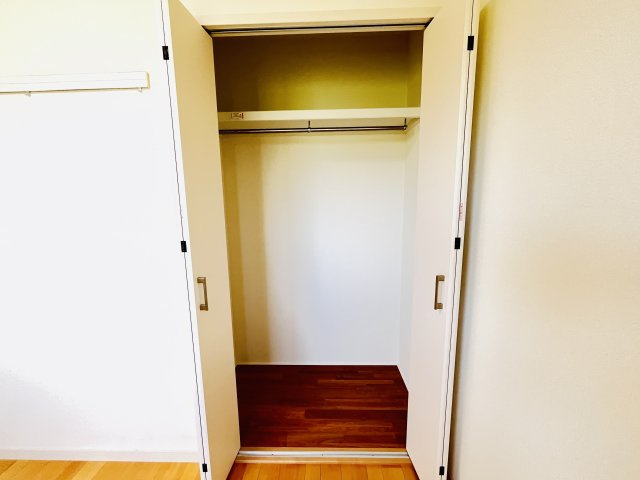 サンヒルズ和の洋室