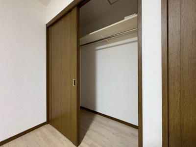 【収納】 | 吹田市原町３丁目貸家 | 
