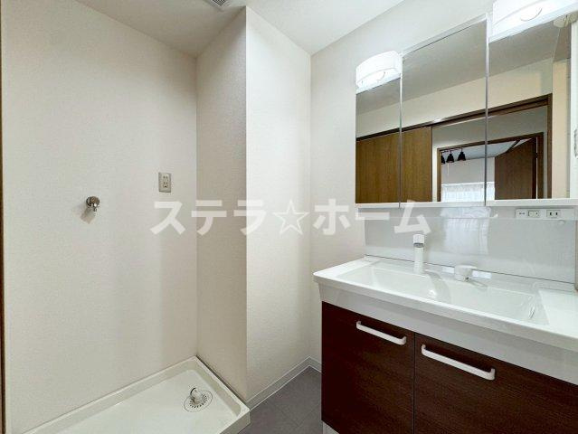 セントラルステージ千里Ⅰ番館の独立洗面台|独立洗面台です