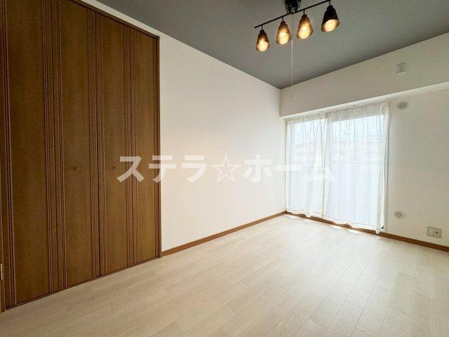 セントラルステージ千里Ⅰ番館の洋室|スタンダードな洋室です