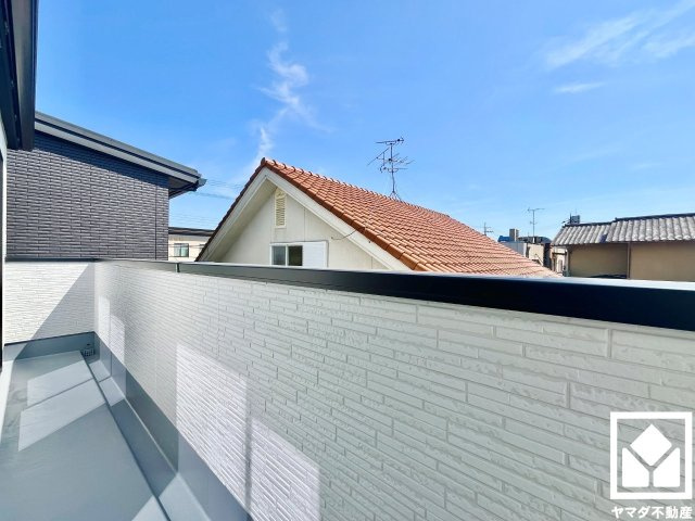 伏見区桃山南大島町　1号棟のバルコニー