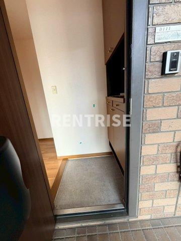 アンソレイユ Ｄの玄関