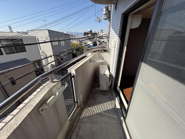 メゾン豊中パート22のバルコニー