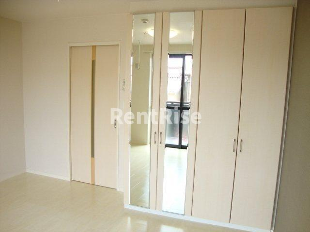 サンパレスⅥの洋室|洋室