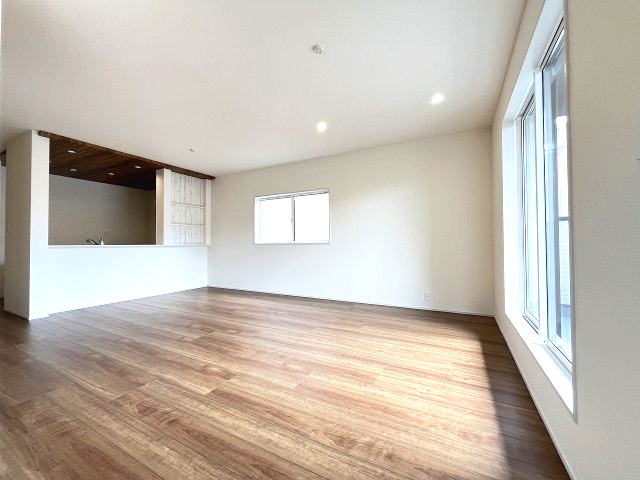 【内装】 | 福岡市博多区南八幡町1丁目　2号棟（全3棟）【仲介手数料無料・0円】 | 施工例。施工例は完成時と異なる場合があります。