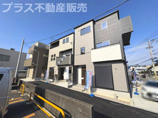 【外観】 | 現地写真。プラス不動産販売なら、現場の全ての棟をまとめてご見学頂けます。