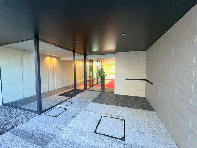 【エントランス】 | ブランシエラ宇都宮　駅東公園前