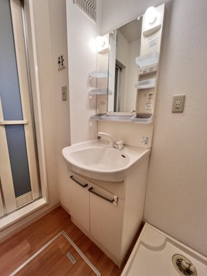 【洗面所】 | リバ タイセイ