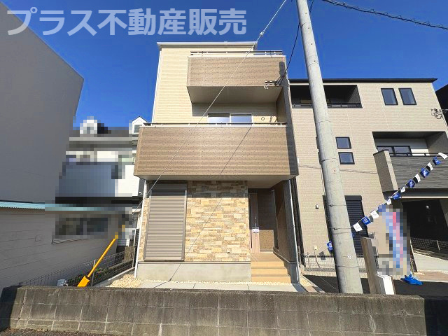 【外観】 | 福岡市博多区南八幡町1丁目　3号棟（全3棟）【仲介手数料無料・0円】 | 完成しました。物件内部もご見学頂けます。プラス不動産販売にお任せ下さい。