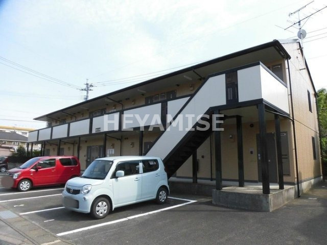 リヴェール大村の外観