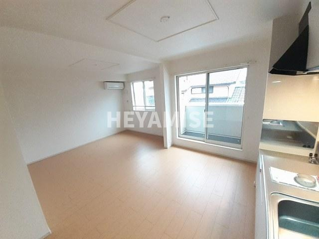 グリーンヒルの居間・リビング