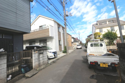 【外観】 | 【Heartfull Town】小平小川町５期 | あると便利なロフト収納。季節物の収納にぴったりですね♪