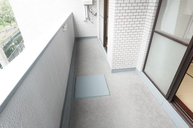 【バルコニー】 | エクリーズ桑津