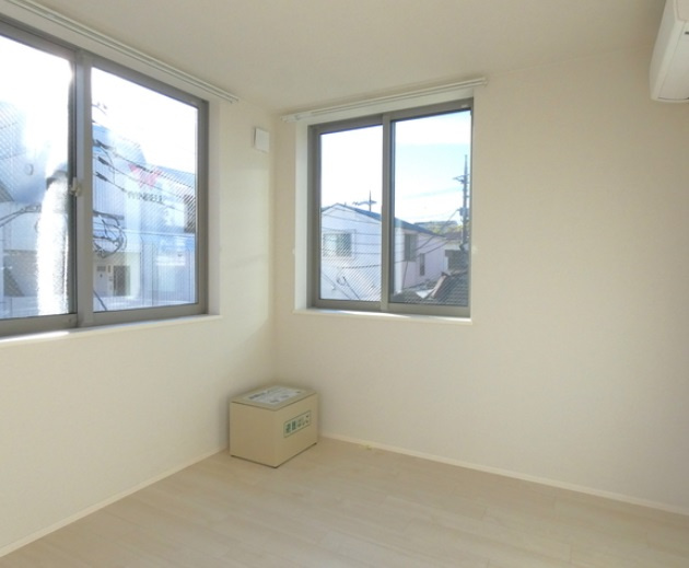 クラウン馬込の寝室